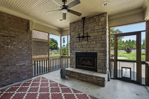 1000 Edgewater Lane Bowling Green KY 42104