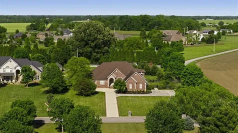 1000 Edgewater Lane Bowling Green KY 42104