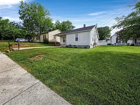 311 W Washington Street Munfordville KY 42765