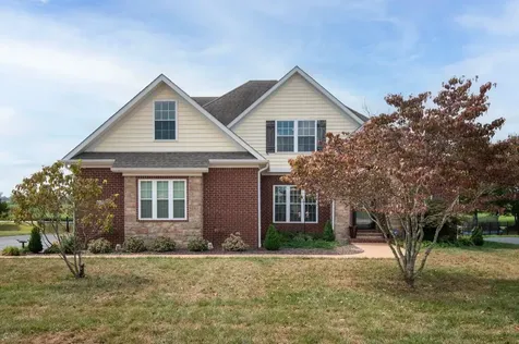 392 Roseberry Circle Bowling Green KY 42104