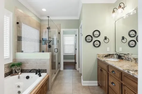 392 Roseberry Circle Bowling Green KY 42104