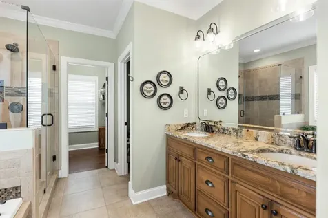392 Roseberry Circle Bowling Green KY 42104