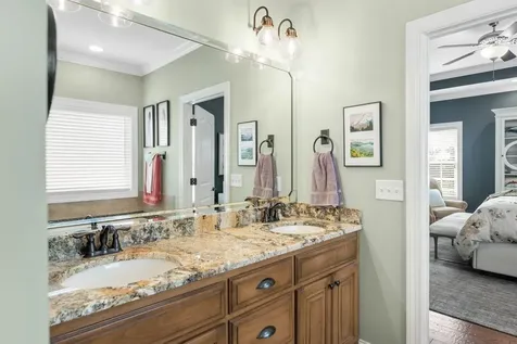 392 Roseberry Circle Bowling Green KY 42104
