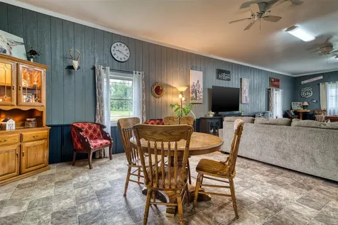 4702 Chandlers Road Auburn KY 42206