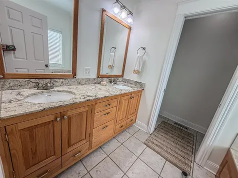 2861 Gunsmoke Trail Way Bowling Green KY 42101