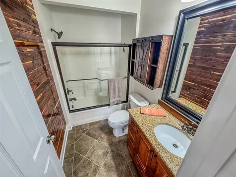 2861 Gunsmoke Trail Way Bowling Green KY 42101