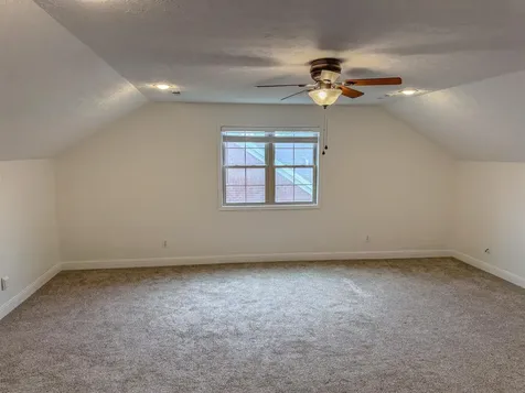 2861 Gunsmoke Trail Way Bowling Green KY 42101