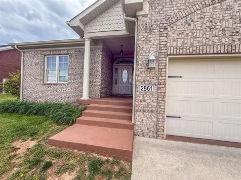 2861 Gunsmoke Trail Way Bowling Green KY 42101