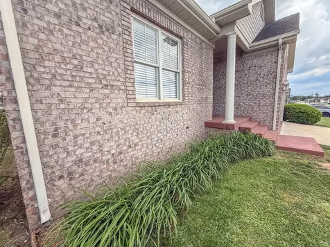 2861 Gunsmoke Trail Way Bowling Green KY 42101