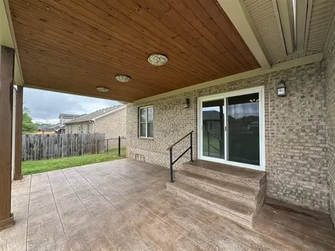 2861 Gunsmoke Trail Way Bowling Green KY 42101