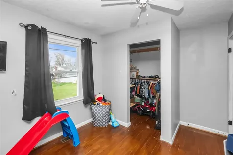 525 Charles Street Central City KY 42330