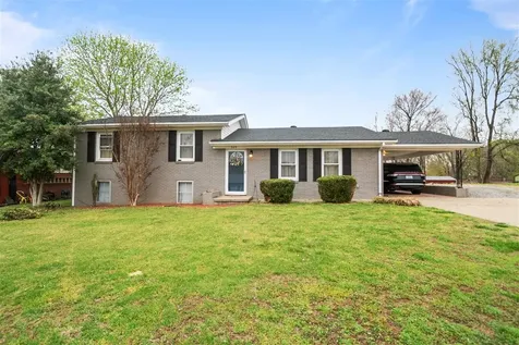 525 Charles Street Central City KY 42330