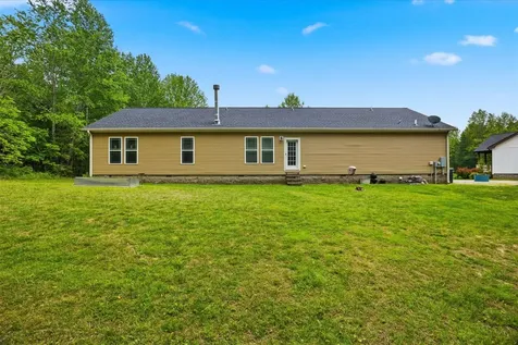 3950 Rube Smith Road Canmer KY 42722