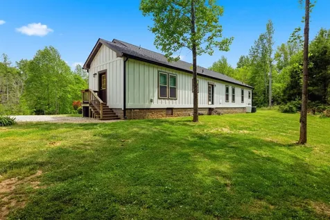 3950 Rube Smith Road Canmer KY 42722