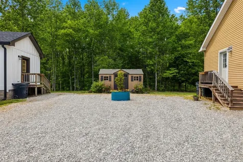 3950 Rube Smith Road Canmer KY 42722
