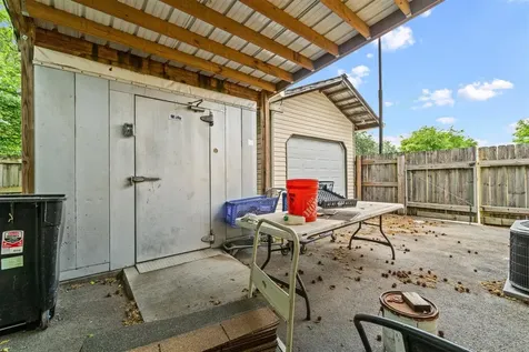 7508 Preston Highway Louisville KY 40219