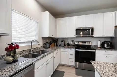 12047 Wooden Trace Drive Louisville KY 40229