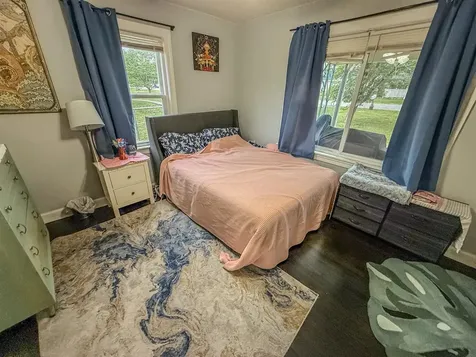 1467 N Sunrise Drive Bowling Green KY 42101