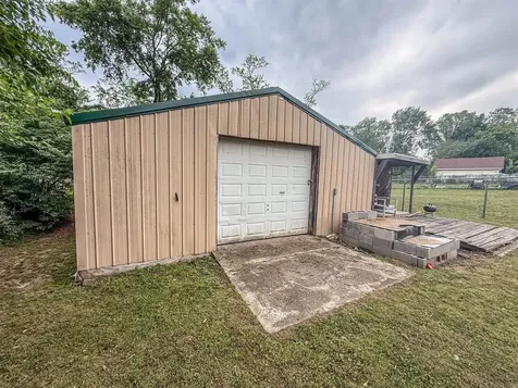 1467 N Sunrise Drive Bowling Green KY 42101