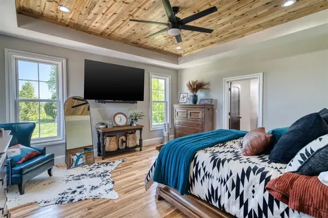 2257 Montgomery Road Auburn KY 42206