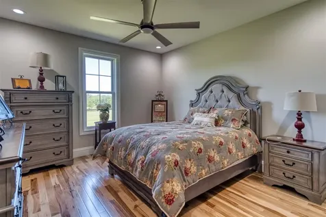 2257 Montgomery Road Auburn KY 42206