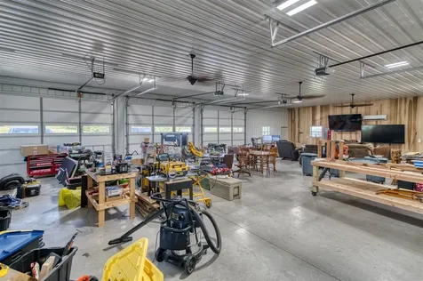 2257 Montgomery Road Auburn KY 42206