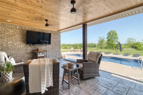 2257 Montgomery Road Auburn KY 42206
