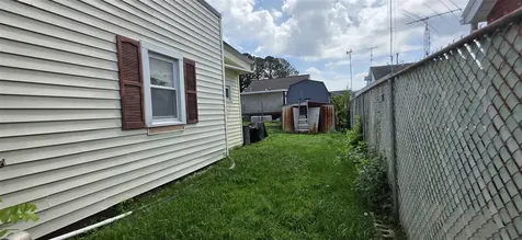 24 Center Circle Henderson KY 42420