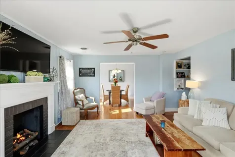 1008 Liberty Way Bowling Green KY 42104