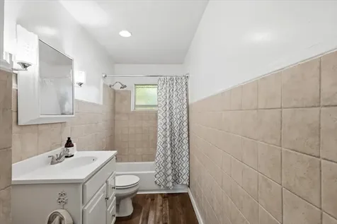1008 Liberty Way Bowling Green KY 42104