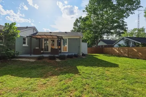 1008 Liberty Way Bowling Green KY 42104