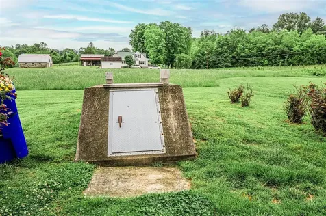 54 Wells Road Brownsville KY 42210