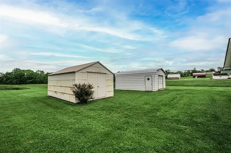 54 Wells Road Brownsville KY 42210
