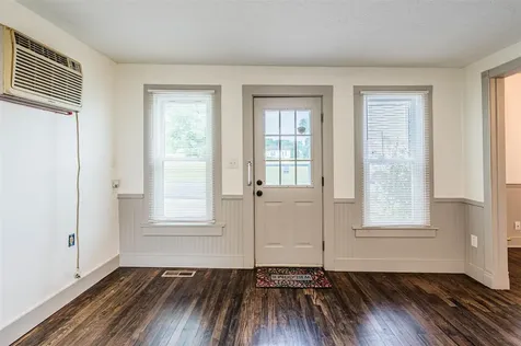 303 E Fourth Street Smiths Grove KY 42171