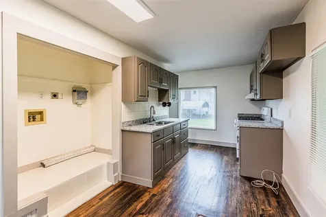303 E Fourth Street Smiths Grove KY 42171