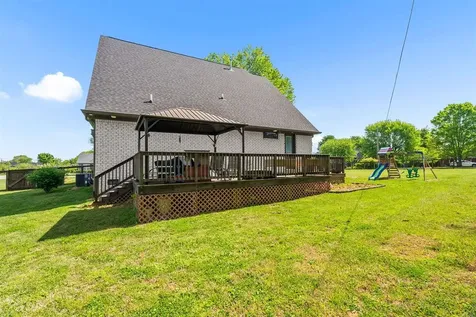 205 Dew Drop Drive Franklin KY 42134