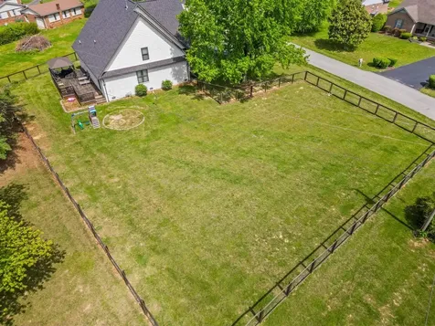 205 Dew Drop Drive Franklin KY 42134