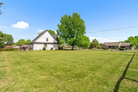 205 Dew Drop Drive Franklin KY 42134