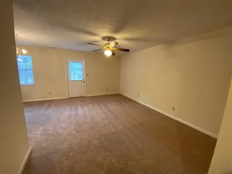 2600, 2601 Avalon Court Bowling Green KY 42103