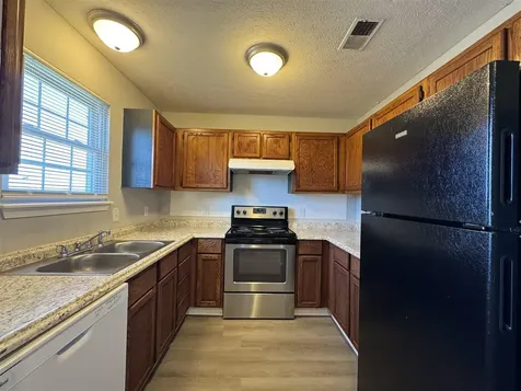 2600, 2601 Avalon Court Bowling Green KY 42103