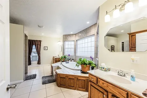 200 Cedar Road Brownsville KY 42210
