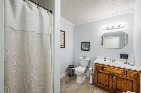 200 Cedar Road Brownsville KY 42210