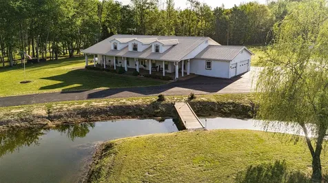 200 Cedar Road Brownsville KY 42210