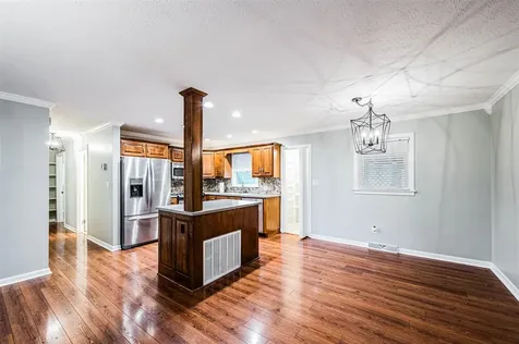 632 Morehead Road Bowling Green KY 42101
