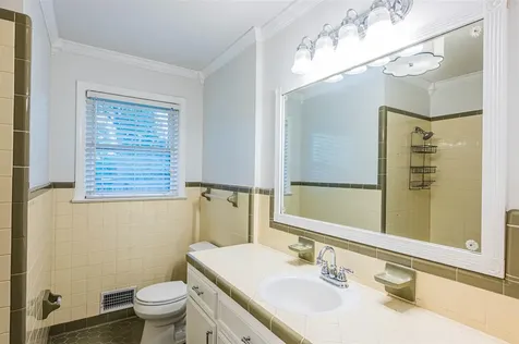 632 Morehead Road Bowling Green KY 42101