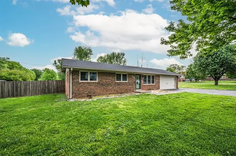 632 Morehead Road Bowling Green KY 42101