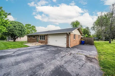 632 Morehead Road Bowling Green KY 42101