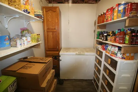 109 S Mceuen Avenue Earlington KY 42410