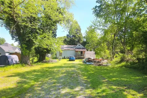 109 S Mceuen Avenue Earlington KY 42410