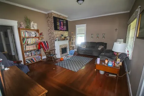 109 S Mceuen Avenue Earlington KY 42410